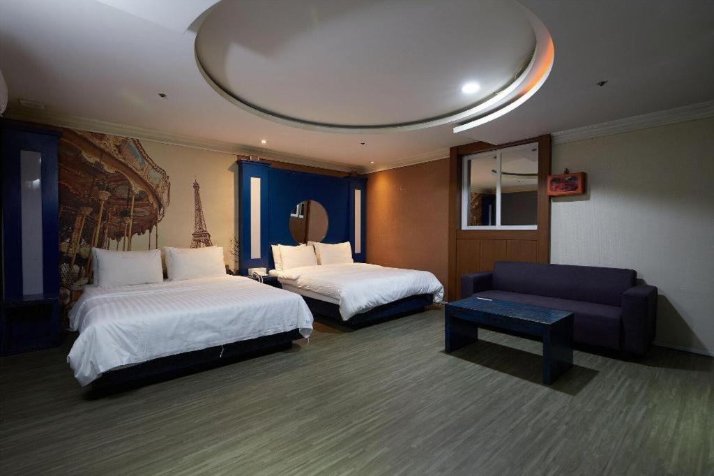 Hotel Head-One Uijeongbu Extérieur photo