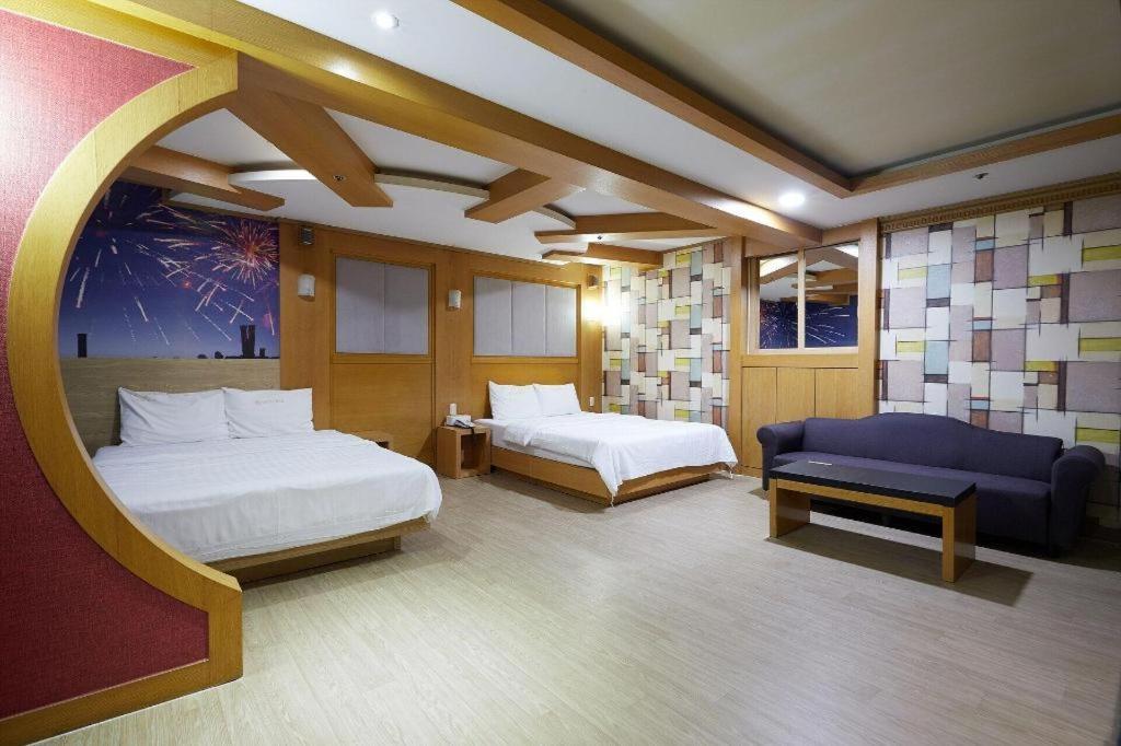 Hotel Head-One Uijeongbu Extérieur photo