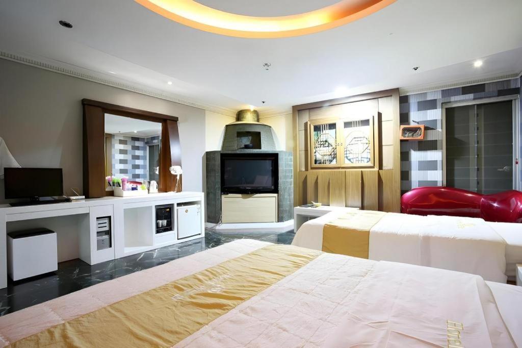 Hotel Head-One Uijeongbu Extérieur photo